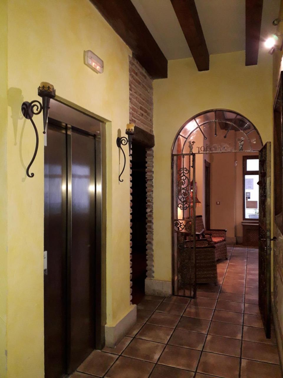 Hotel Rural El Marques Saldana Ngoại thất bức ảnh